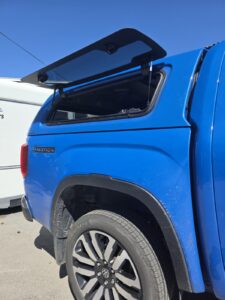 Höger pop-up Ranger 2022–/Amarok 2023– med centrallås