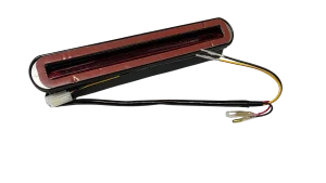 Bromsljus, med kablage för defroster, D-Max 2012– (bakom glas)
