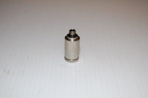 Adapter, #10-32 till 6 mm koppling