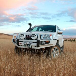 ARB Deluxe vinschfrontbåge, Toyota Landcruiser 120, 2003–2009, bil utan breddningar
