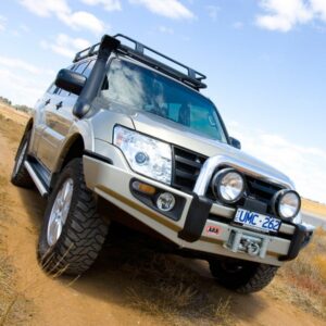 Sahara stötfångare NS-NT Pajero