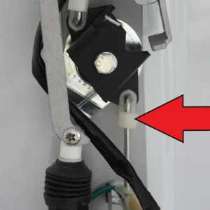 Plastclips för låsstång, flakkåpa