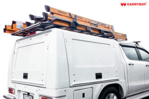 Tradesman Service Body, Nissan Navara NP300 2015–, D/C, White (QM1)