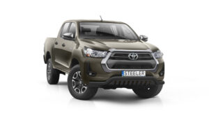 Stötfångarrör nedre med plåt, Toyota Hilux 2021–, Ø70 mm, svart