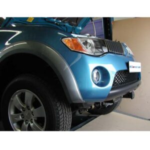 Fästsats för AUTOMATIC OIL, front receiver L200, 2006–