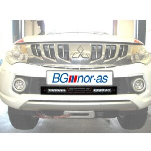 Extraljus med monteringssats Mitsubishi L200 2015–2019