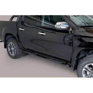 Ovalt sidorör med steg Mitsubishi L200 2019– (svart)