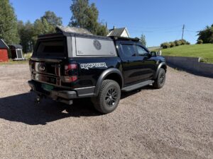 Flakkåpa i aluminium, Ford Ranger 2023– DC (svart)