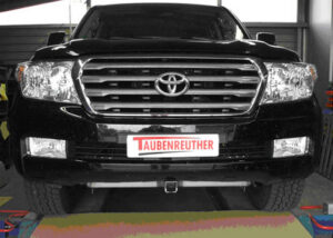 Front receiver Toyota V8 Land Cruiser 200 inkl. lock