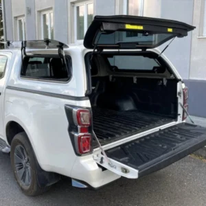 AEROKLAS flakkåpa Isuzu D-Max D/C 2024–, Splash White 527