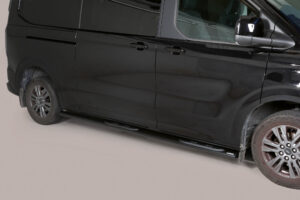 Sidosteg, ovala med steg, Ford Transit Custom 2024–, L2 (svart)